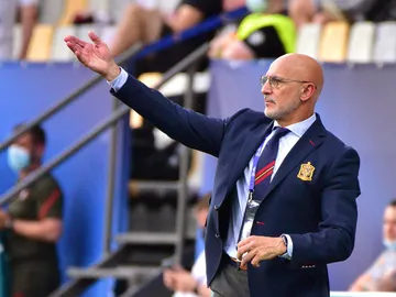 Luis de la Fuente dirigiendo a la Selección Española Sub-21 Luis de la Fuente dirigiendo a la Selección Española Sub-21