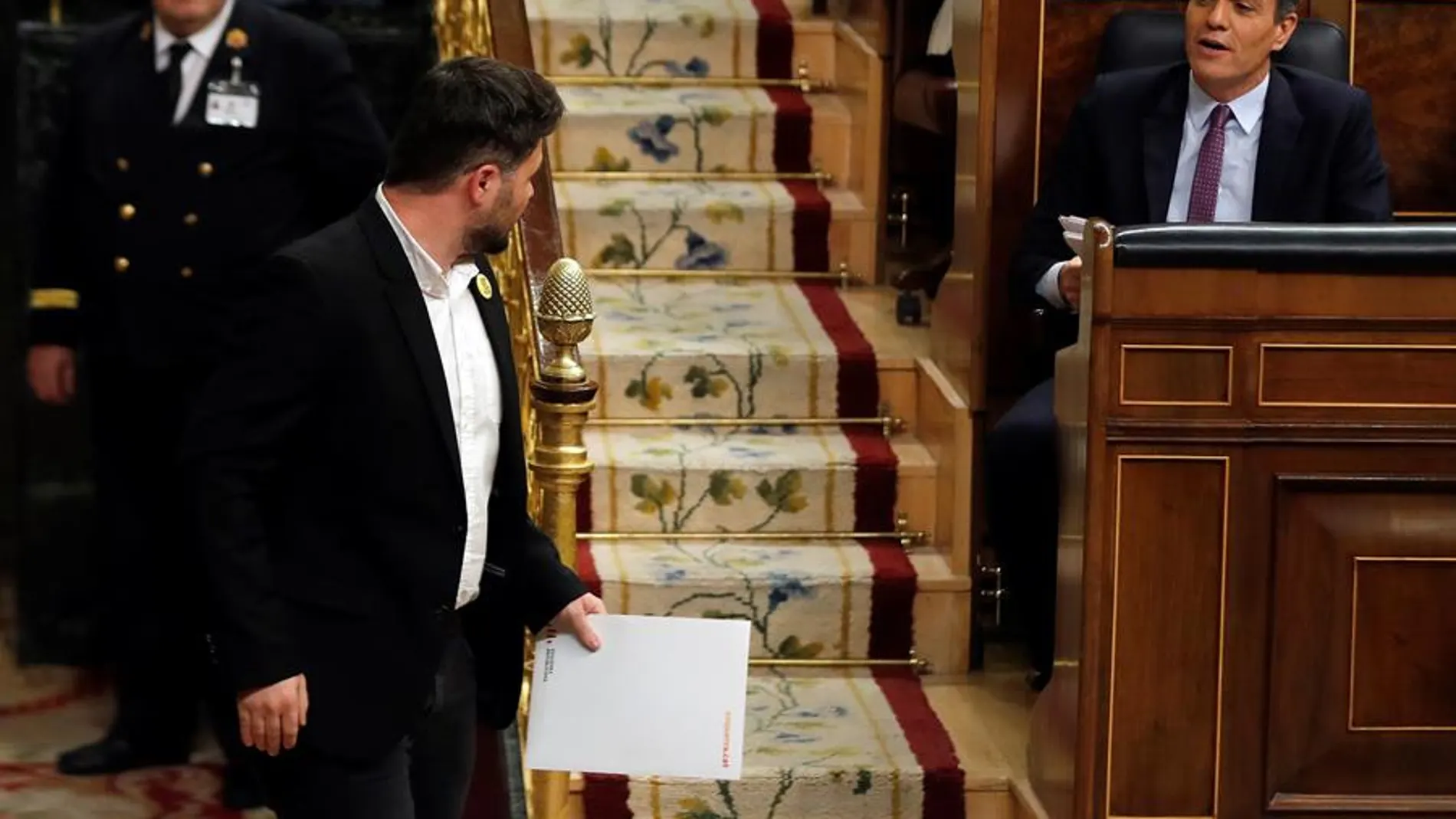 Gabriel Rufián y Pedro Sánchez en el Congreso