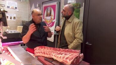La 'aldea gala' del Mercado de Torrijos: 10 puestos luchan por sobrevivir después de que un grupo inversor haya adquirido la mayoría de los comercios