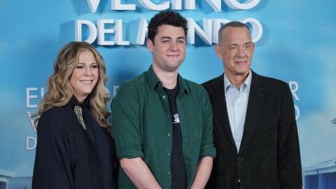Rita Wilson, Truman Hanks y Tom Hanks
