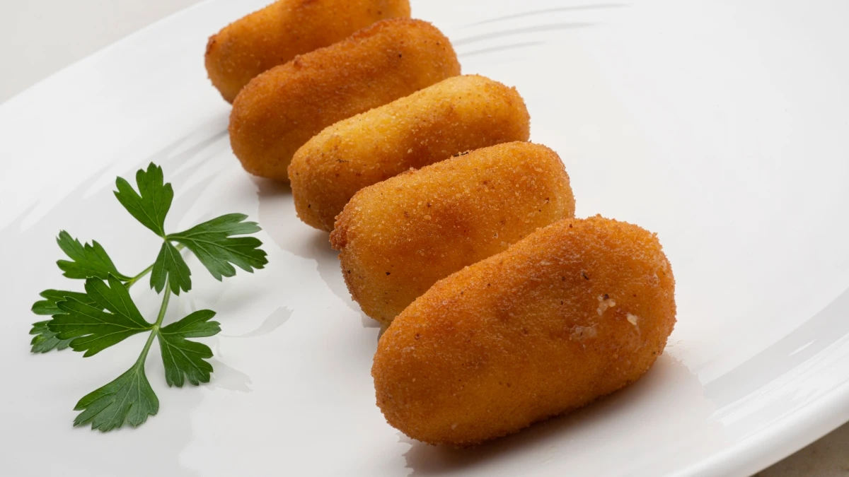 ¡Por fin la receta de croquetas cremosas de txistorra de Karlos Arguiñano!