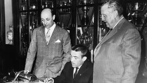 Efemérides de del 14 de diciembre de 2022: Estadio Santiago Bernabéu Efemérides de del 14 de diciembre de 2022: Estadio Santiago Bernabéu