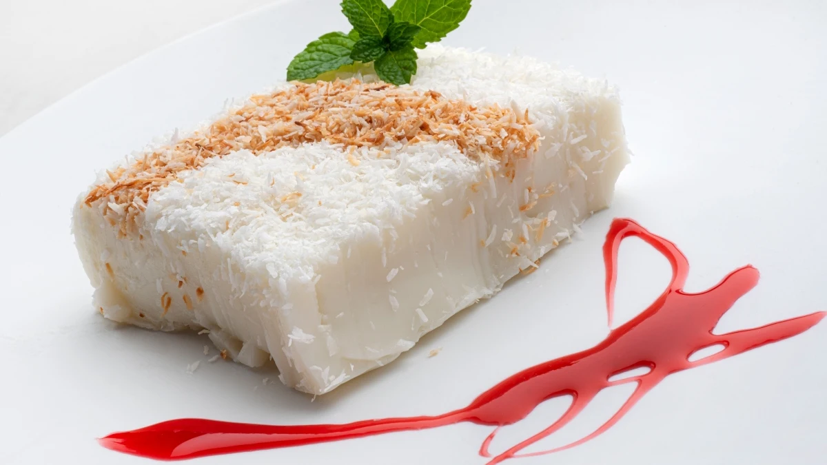 Tarta cremosa de coco Tarta cremosa de coco, la receta golosa de Eva Arguiñano