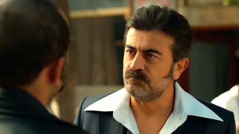 Vahap provoca a su hermano Abdülkadir: “Ahora estoy con el señor Çolak” Vahap provoca a su hermano Abdülkadir: “Ahora estoy con el señor Çolak”