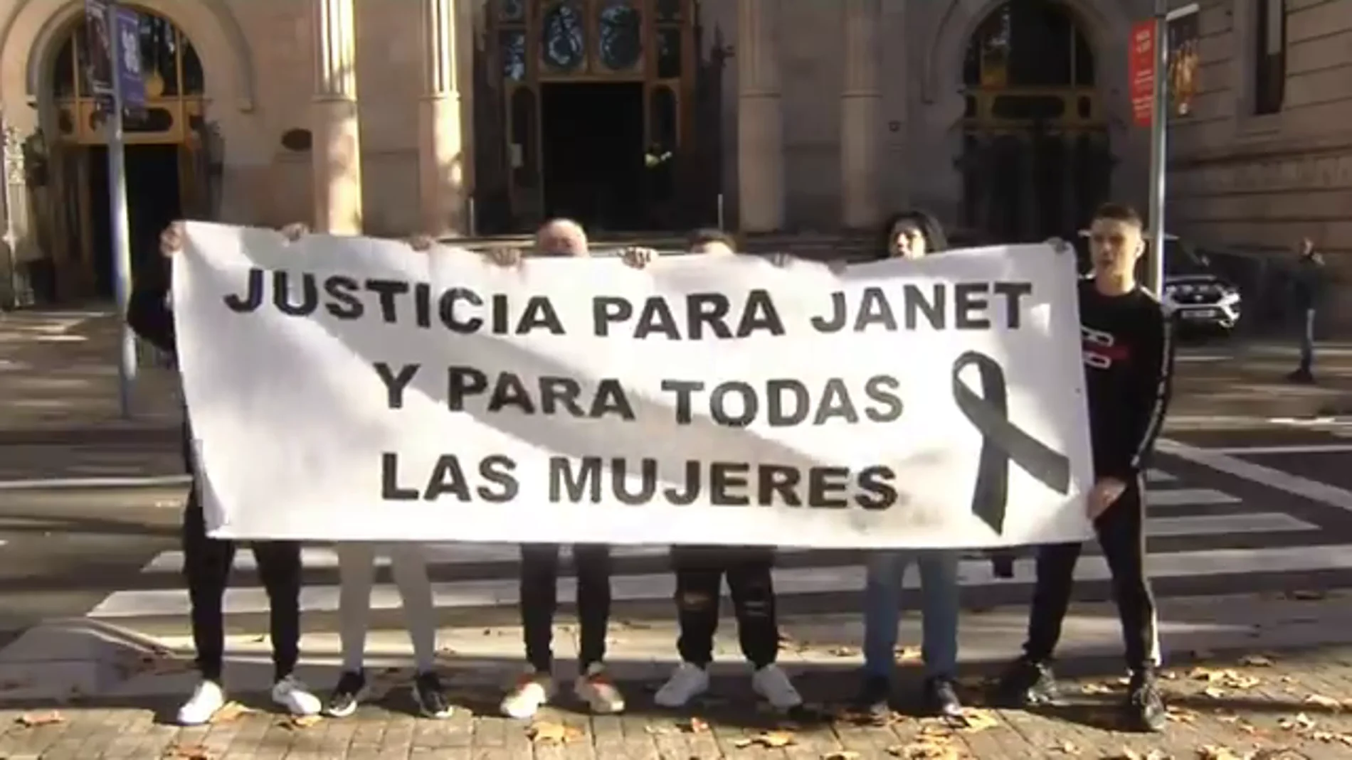 El padre de Janet Jumillas pide justicia El padre de Janet Jumillas pide justicia