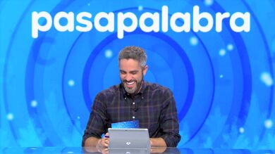 El motivo del ataque de risa de Roberto Leal en pleno ‘Pasapalabra’: ¡una pinza!