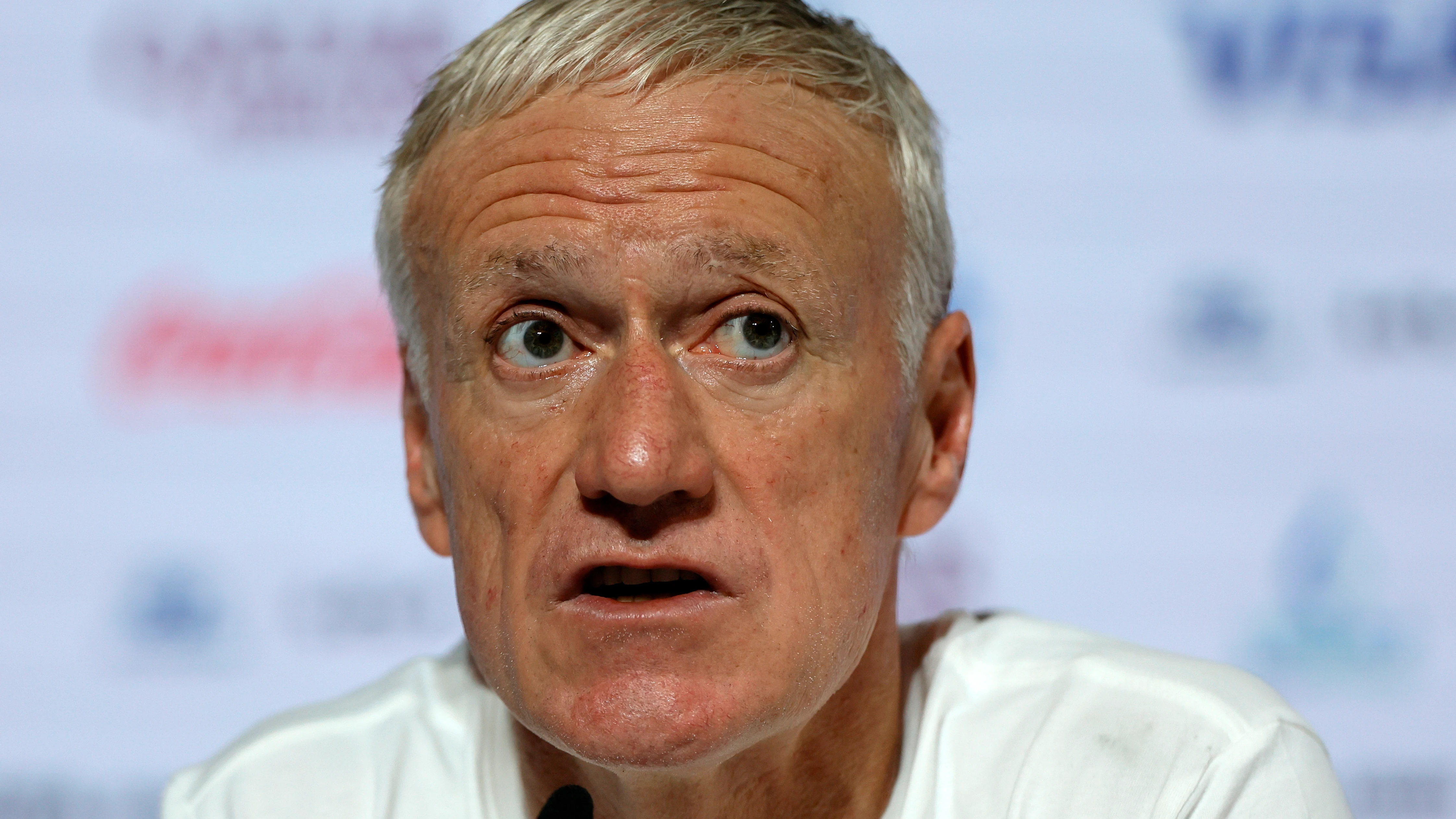 Didier Deschamps en rueda de prensa Didier Deschamps en rueda de prensa