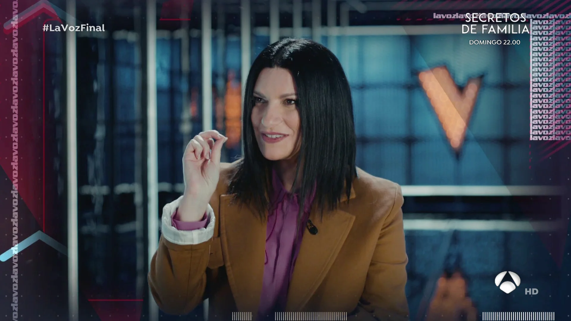 Laura Pausini confiesa el profundo mensaje de ‘Caja’, su nueva canción: “Cuenta lo que yo pensaba ser sin ser famosa” Laura Pausini confiesa el profundo mensaje de ‘Caja’, su nueva canción: “Cuenta lo que yo pensaba ser sin ser famosa”