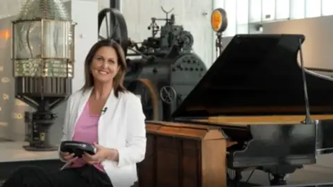 Imagen de Eva V. Lima Imagen de Eva V. Lima