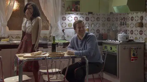 Las dos tomas falsas más divertidas de la semana en ‘Amar es para siempre’: ¡Casi se les quema el guiso! Las dos tomas falsas más divertidas de la semana en ‘Amar es para siempre’: ¡Casi se les quema el guiso!