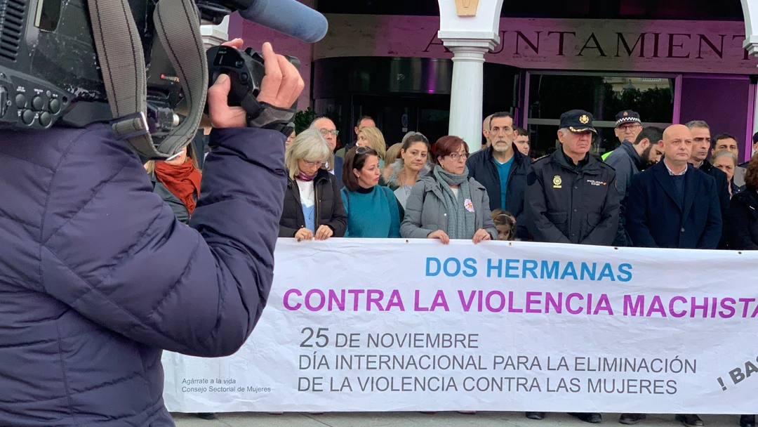 Manifestación en Dos Hermanas, Sevilla, contra la violencia de género Manifestación en Dos Hermanas, Sevilla, contra la violencia de género