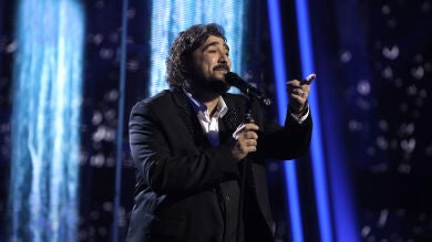 Antonio Orozco realiza la versión más especial de ‘Agua’ de Jarabe de Palo en ‘La Voz’
