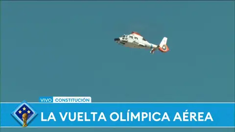 Lo nunca visto en Buenos Aires: los jugadores realizaron una vuelta olímpica subidos a tres helicópteros Lo nunca visto en Buenos Aires: los jugadores realizaron una vuelta olímpica subidos a tres helicópteros