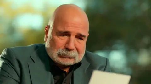 Çolak llora el fallecimiento de su hijo: “He provocado su muerte” Çolak llora el fallecimiento de su hijo: “He provocado su muerte”