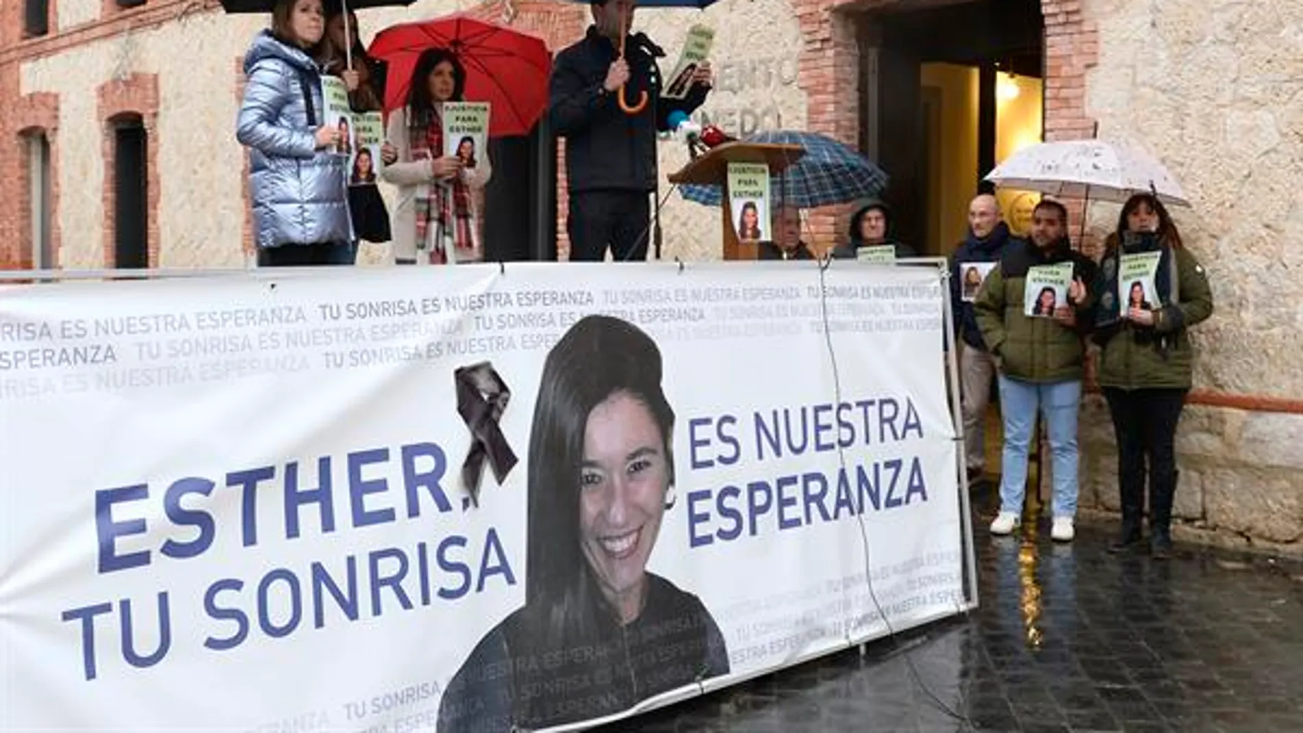 Concentración por Esther López Concentración por Esther López