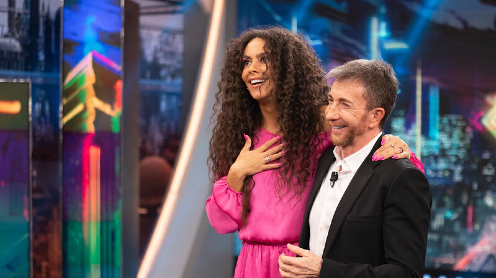 Disfruta de la entrevista completa a Cristina Pedroche en 'El Hormiguero'