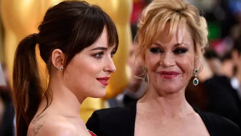 Dakota Johnson y su madre Melanie Griffith Dakota Johnson y su madre Melanie Griffith