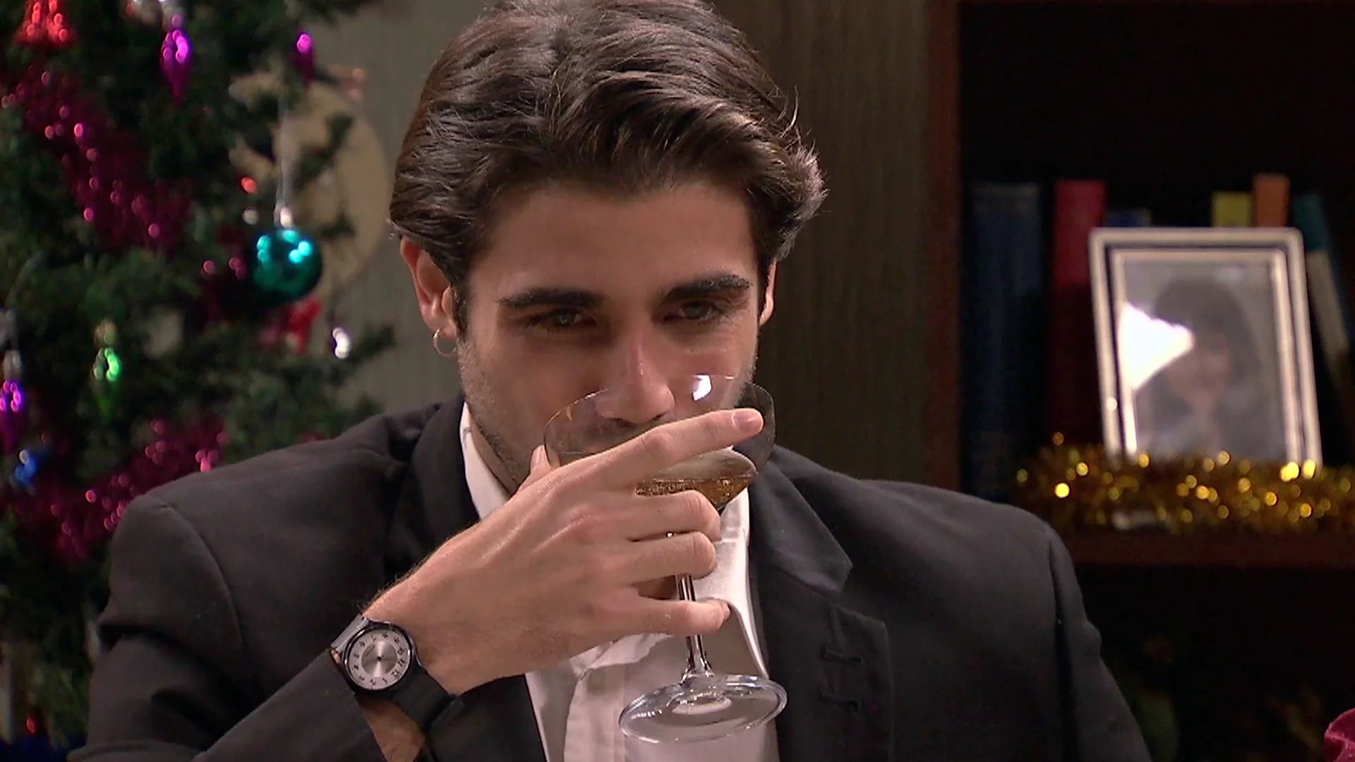 Un brindis por la felicidad: Los Gómez celebran la Nochebuena mirando con esperanza hacia el futuro