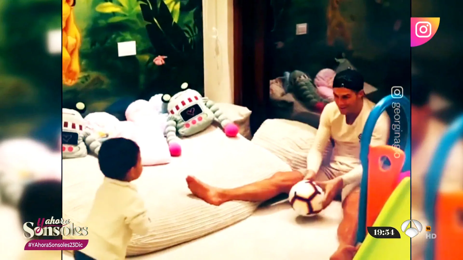 Cristiano Ronaldo sabe hacer de todo, incluido ser un padrazo de familia numerosa