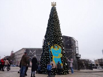 Un árbol de Navidad en ucrania