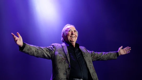 Joan Manuel Serrat en su último concierto en el Palau Sant Jordi Joan Manuel Serrat en su último concierto en el Palau Sant Jordi