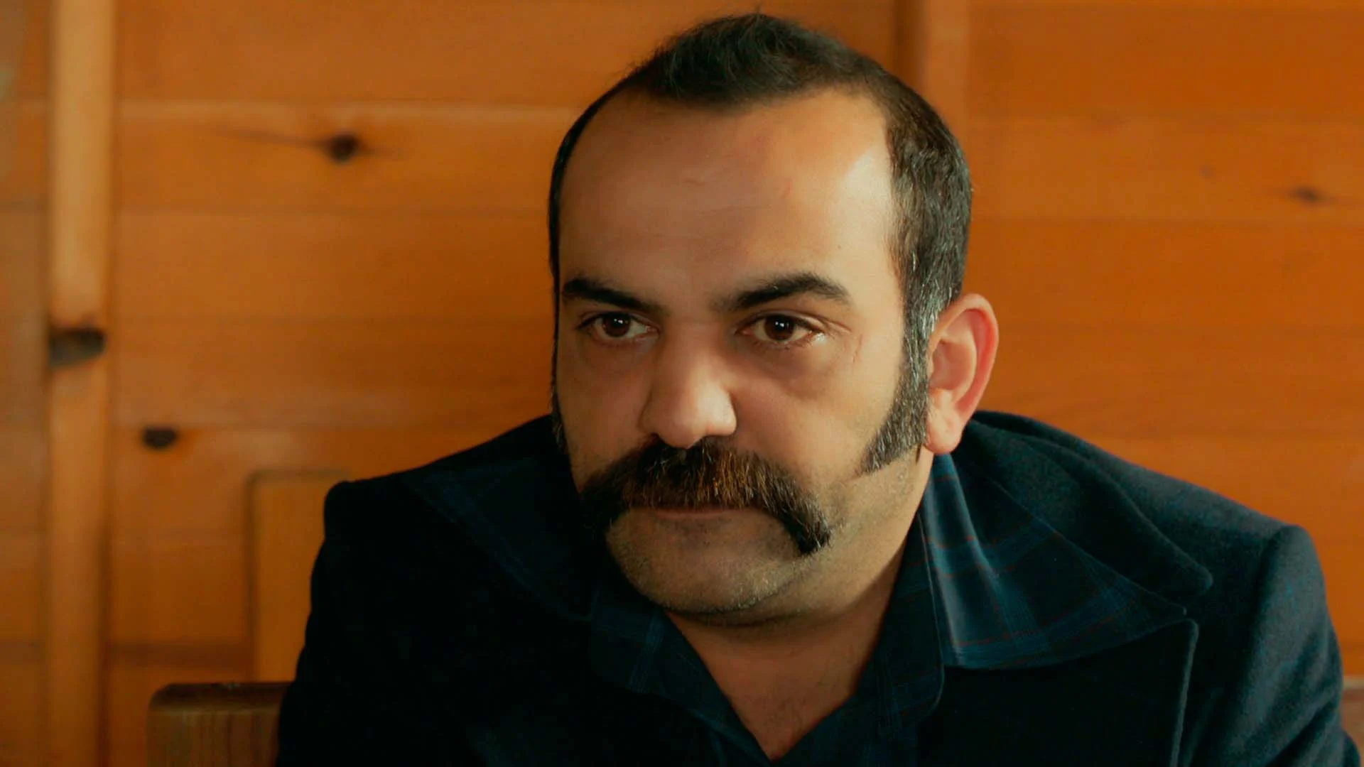 Abd&uuml;lkadir le reprocha a Vahap lo que ha hecho&hellip; &iquest;C&oacute;mo se vengar&aacute; Hakan?