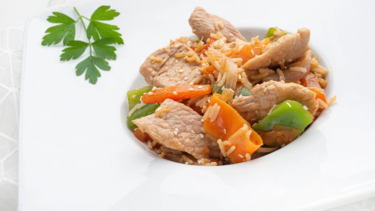 Receta saludable y sabrosa de Karlos Arguiñano: salteado de cerdo y arroz con sésamo Receta saludable y sabrosa de Karlos Arguiñano: salteado de cerdo y arroz con sésamo