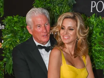 Richard Gere y su mujer Alejandra Silva Richard Gere y su mujer Alejandra Silva