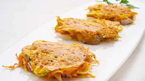 Receta de tortitas de verduras, de Karlos Arguiñano: "Os sorprenderá para Nochevieja" Receta de tortitas de verduras, de Karlos Arguiñano: "Os sorprenderá para Nochevieja"