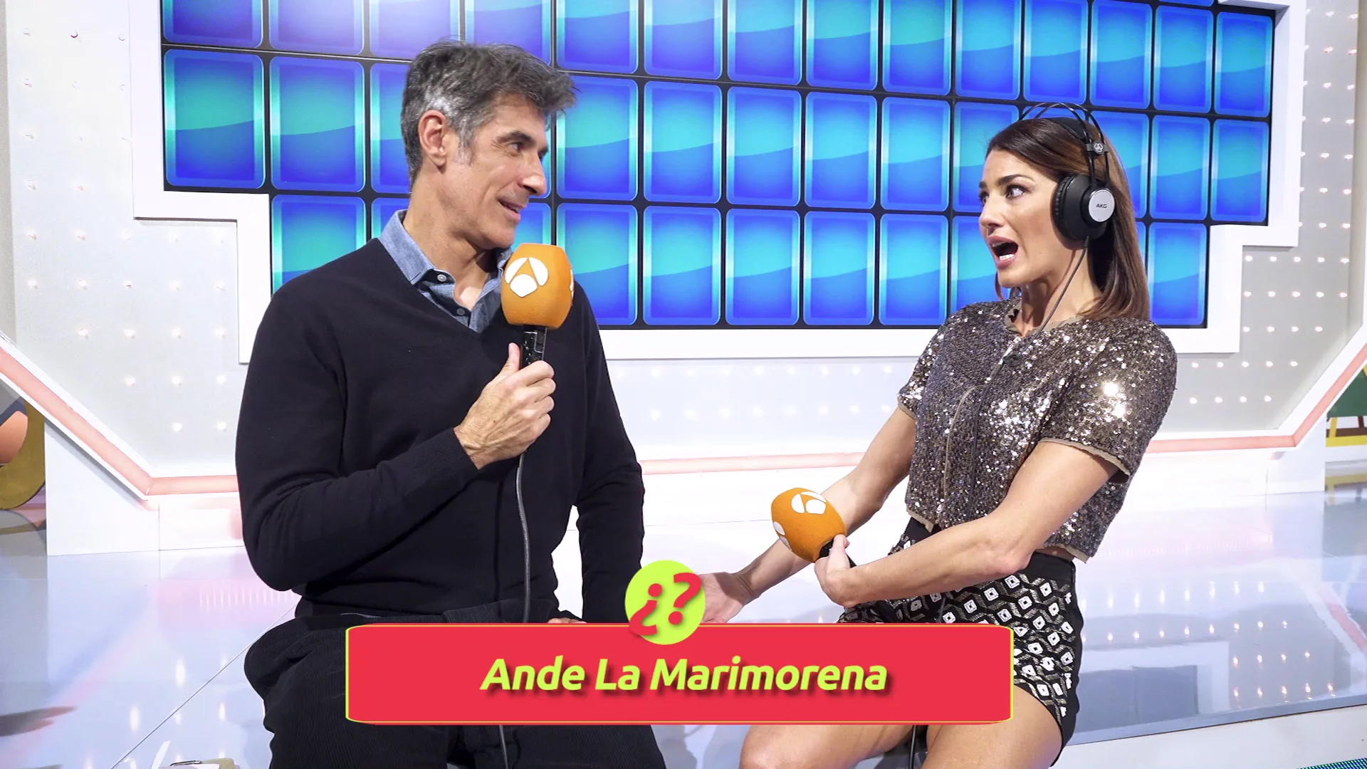 &iquest;Villancico o perreo? Jorge Fern&aacute;ndez y Laura Moure adivinan con m&iacute;mica las canciones m&aacute;s navide&ntilde;as