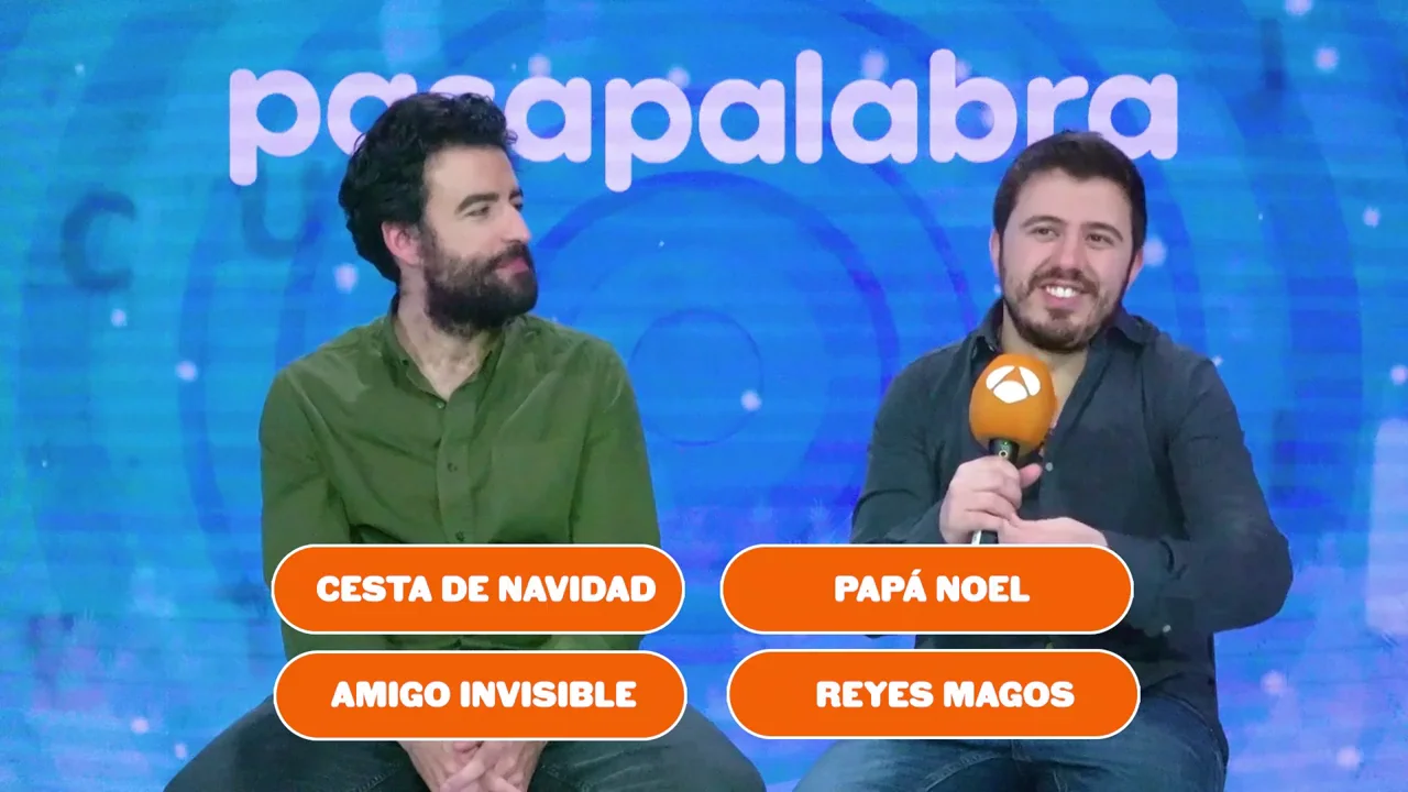 ¿Cómo celebran la Navidad? Orestes y Rafa revelan sus tradiciones "más absurdas” en el ‘Una de Cuatro’ ¿Cómo celebran la Navidad? Orestes y Rafa revelan sus tradiciones "más absurdas” en el ‘Una de Cuatro’
