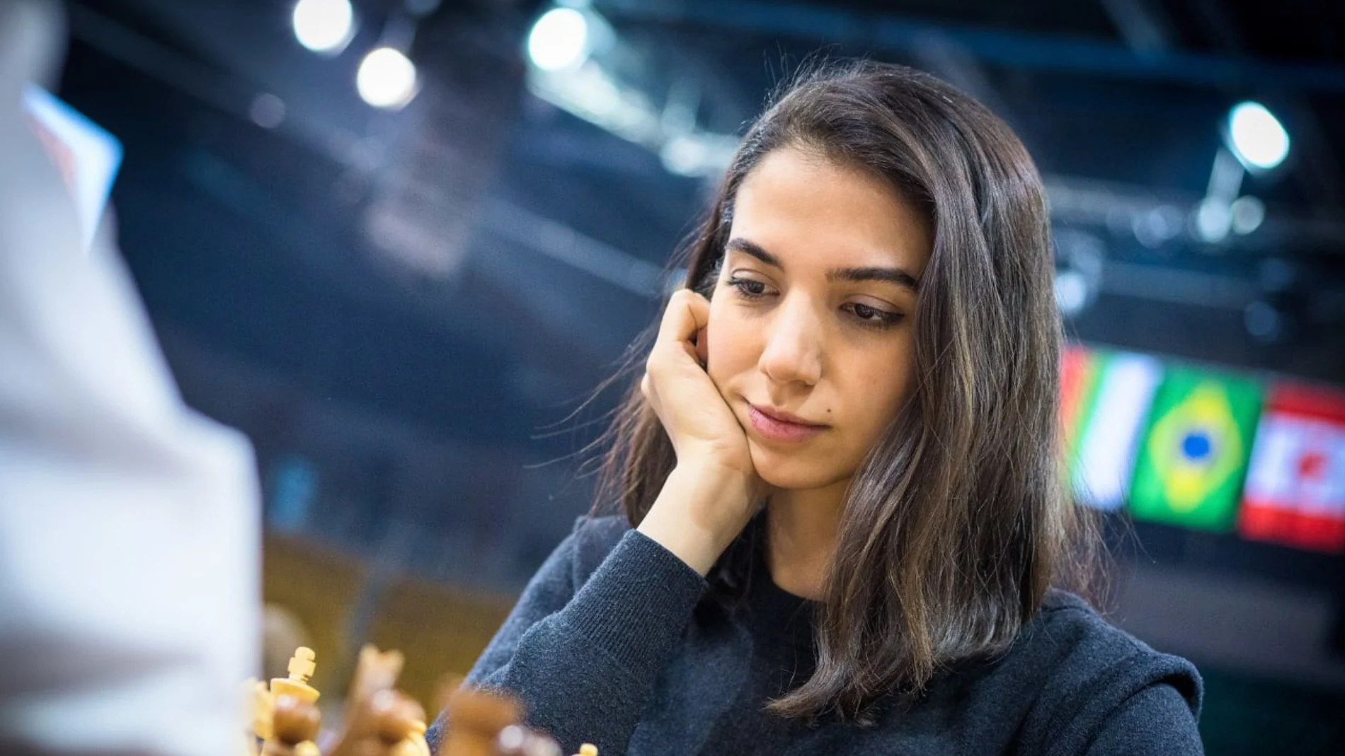 La ajedrecista Sara Khadem, en el Mundial de Kazajistán