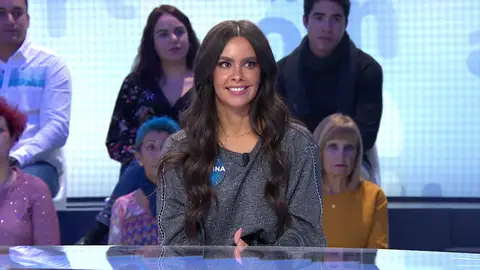 Cristina Pedroche, indignada con ‘Pasapalabra’ tras la ‘Sopa de Letras’: “¡Qué difícil!” Cristina Pedroche, indignada con ‘Pasapalabra’ tras la ‘Sopa de Letras’: “¡Qué difícil!”