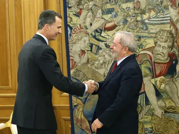 Imagen de archivo de un encuentro entre el rey Felipe VI y el presidente de Brasil Luiz Inácio Lula da Silva Imagen de archivo de un encuentro entre el rey Felipe VI y el presidente de Brasil Luiz Inácio Lula da Silva