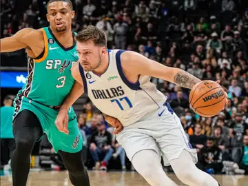 Luka Doncic en el partido ante San Antonio Spurs Luka Doncic en el partido ante San Antonio Spurs