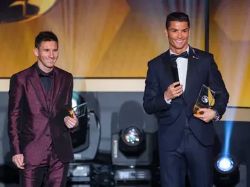 Cristiano y Messi en una entrega de trofeos Cristiano y Messi en una entrega de trofeos