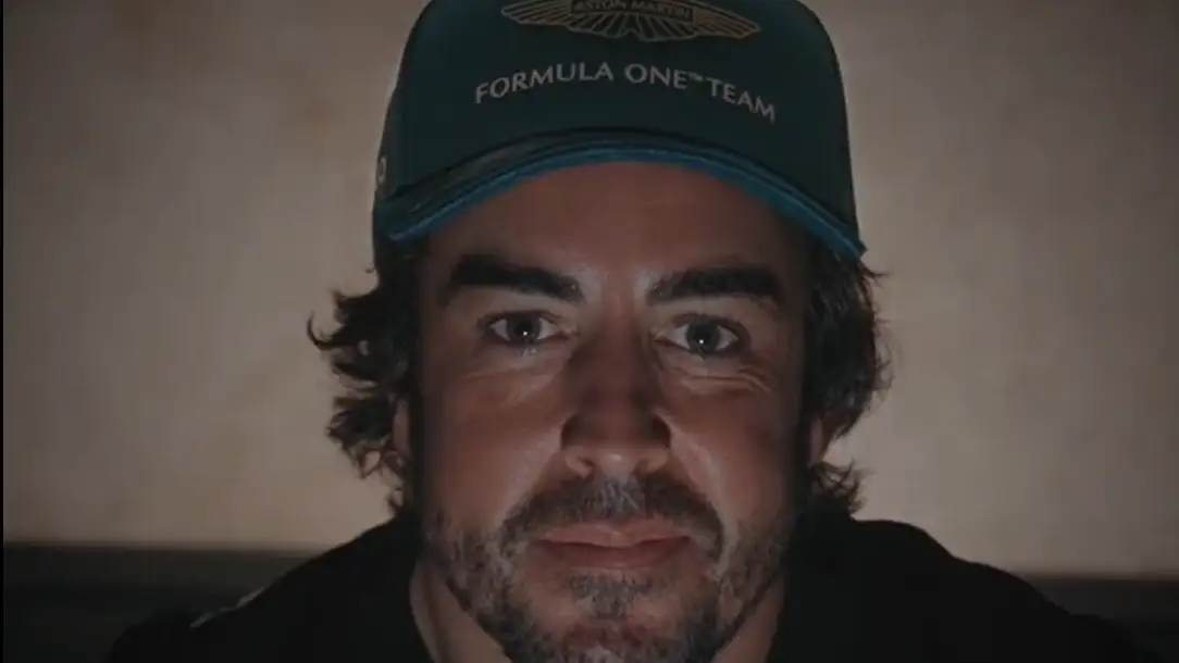El equipo Aston Martin ha vuelto a dar la bienvenida a Fernando Alonso El equipo Aston Martin ha vuelto a dar la bienvenida a Fernando Alonso