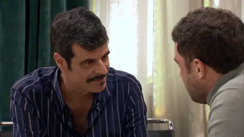 Lorenzo acoge a Fito en su casa y disfrutan de su amor: “Puedo ser tu refugio cuando lo necesites” Lorenzo acoge a Fito en su casa y disfrutan de su amor: “Puedo ser tu refugio cuando lo necesites”