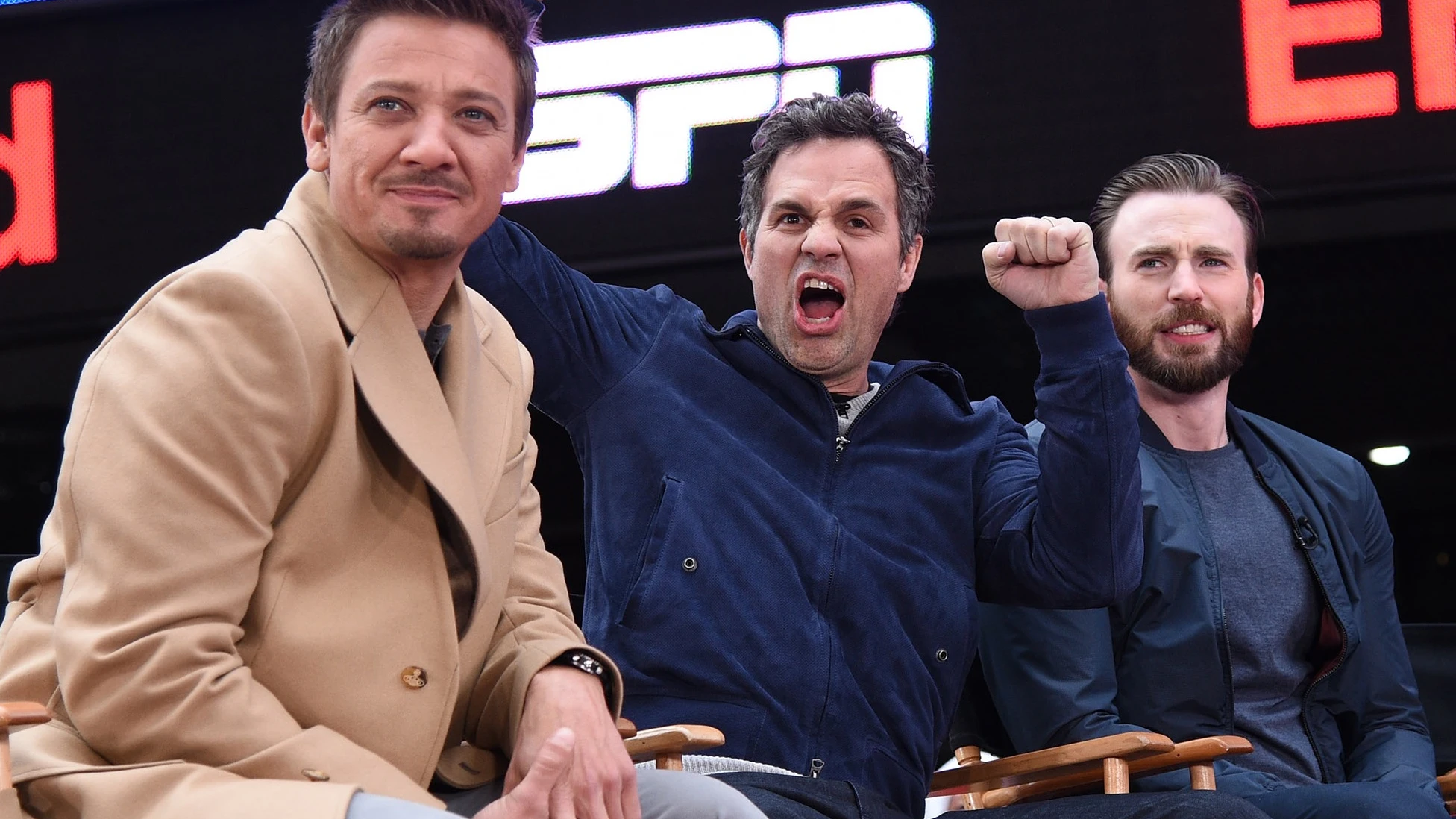 Jeremy Renner, Mark Ruffalo y Chris Evans Jeremy Renner, Mark Ruffalo y Chris Evans