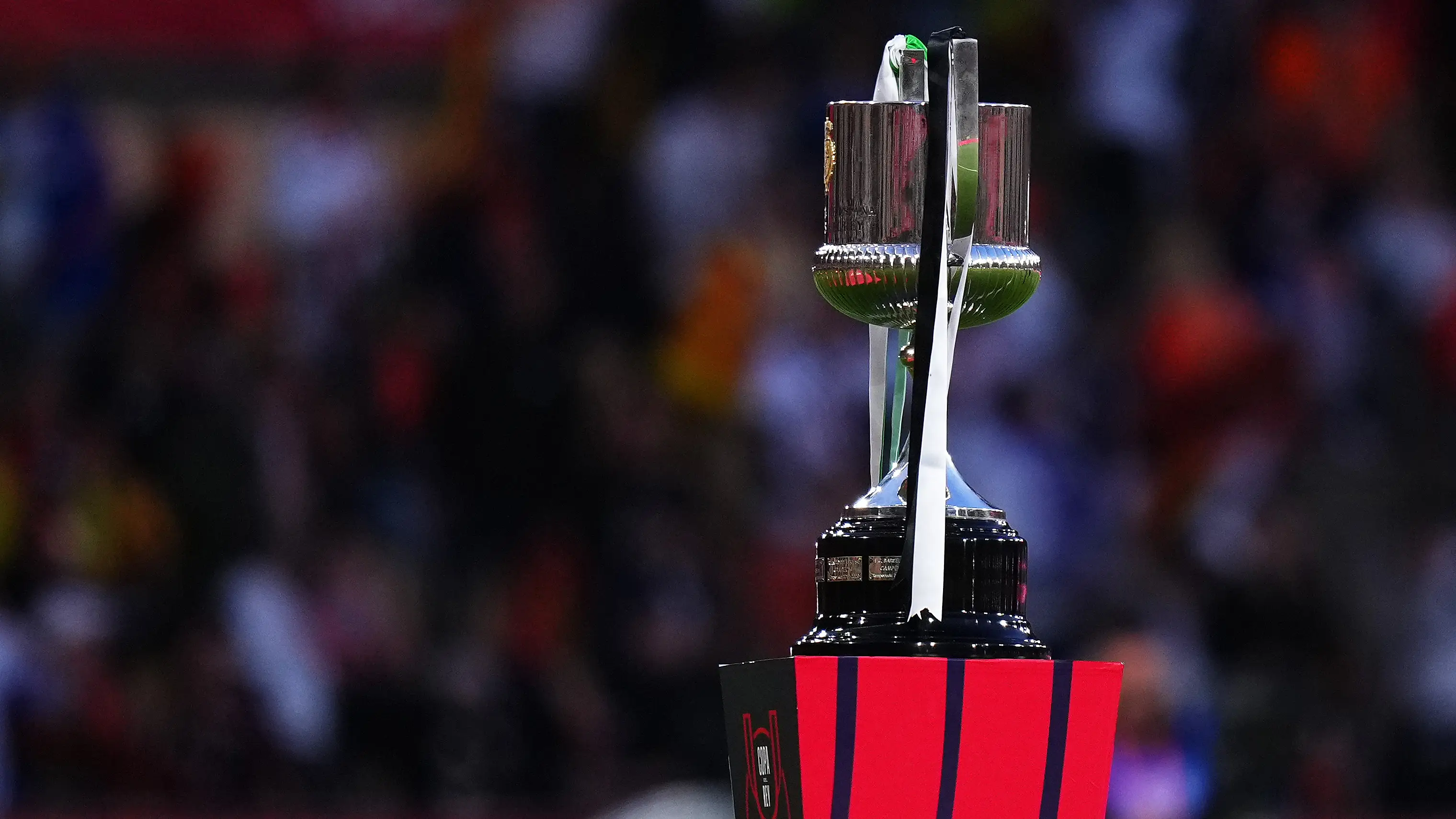 El trofeo de la Copa del Rey El trofeo de la Copa del Rey