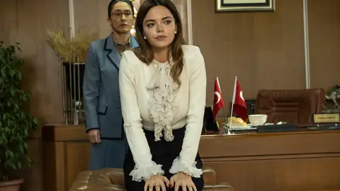 Avance del próximo capítulo de ‘Tierra Amarga’: Züleyha se arrepiente de haberle pedido ayuda a Mehmet… ¿Y si le hace algo a Fikret? Avance del próximo capítulo de ‘Tierra Amarga’: Züleyha se arrepiente de haberle pedido ayuda a Mehmet… ¿Y si le hace algo a Fikret?