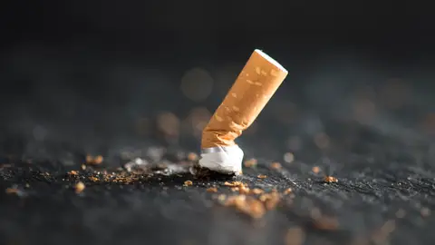 Colillas de cigarrillos Colillas de cigarrillos