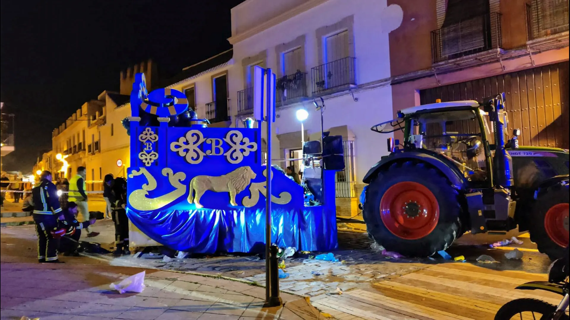 Carroza que arrolló mortalmente a una mujer en la cabalgata de Reyes de Marchena de 2023 Carroza que ha arrollado mortalmente a una mujer durante la cabalgata de Marchena