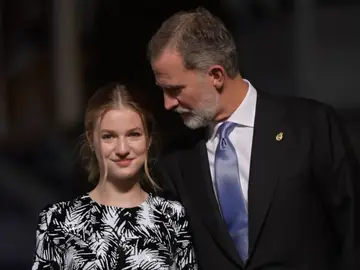 El Rey Felipe VI con su hija El Rey Felipe VI con su hija