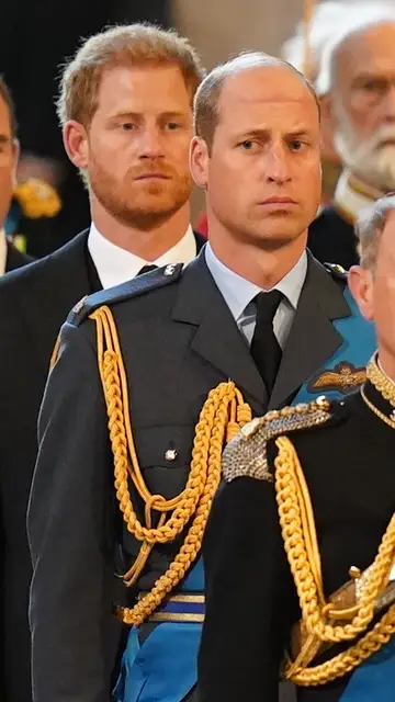 El príncipe Harry y el príncipe Guillermo El príncipe Harry y el príncipe Guillermo