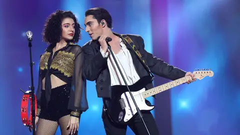 Ana Guerra y Víctor Elías se declaran ‘Estoy por ti’ como Amistades Peligrosas Ana Guerra y Víctor Elías se declaran ‘Estoy por ti’ como Amistades Peligrosas