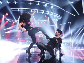 Agoney y Ruth Lorenzo, cuero y provocación como Adam Lambert y Lady Gaga Agoney y Ruth Lorenzo, cuero y provocación como Adam Lambert y Lady Gaga