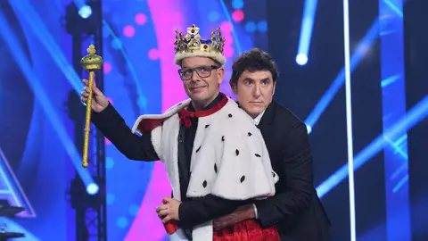 ¿Por qué suena ‘Titanic’? El sorprendente regalo del jurado a Manel Fuentes ¿Por qué suena ‘Titanic’? El sorprendente regalo del jurado a Manel Fuentes