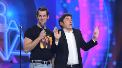 La reacción de nuestro Miguel Bosé tras la imitación de Nicolás Coronado: “No es posible” 