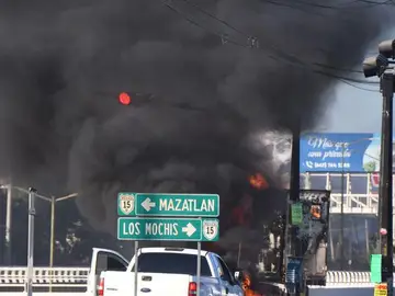 México sigue conmocionado tras los enfrentamientos entre seguidores de Ovidio Guzmán y el ejército México sigue conmocionado tras los enfrentamientos entre seguidores de Ovidio Guzmán y el ejército